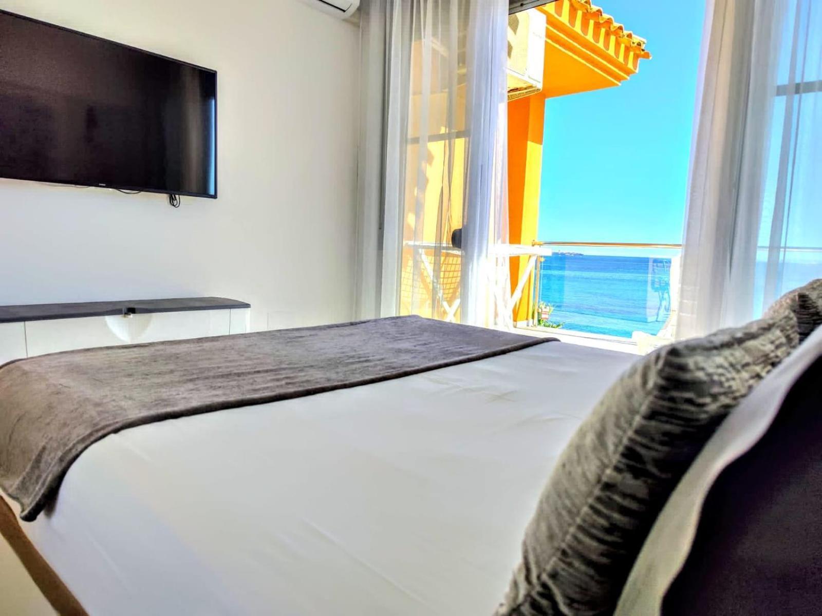 Getares playa apartamento nuevo Algeciras Exterior foto